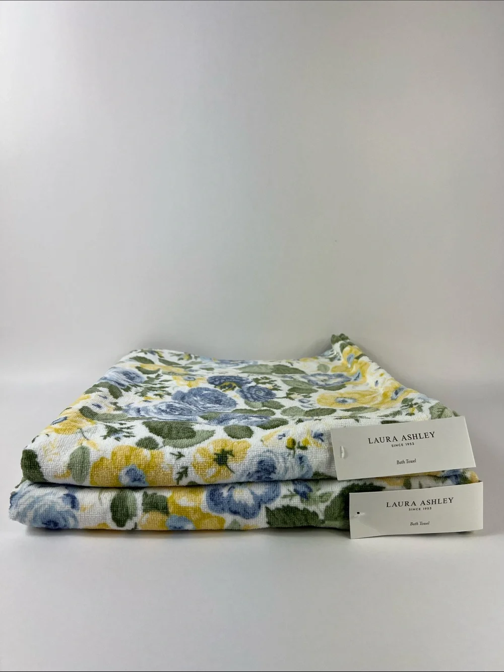 Laura Ashley Bath Towels Blue, Yellow & Green Floral Cotton Velour Set of 2 NEW